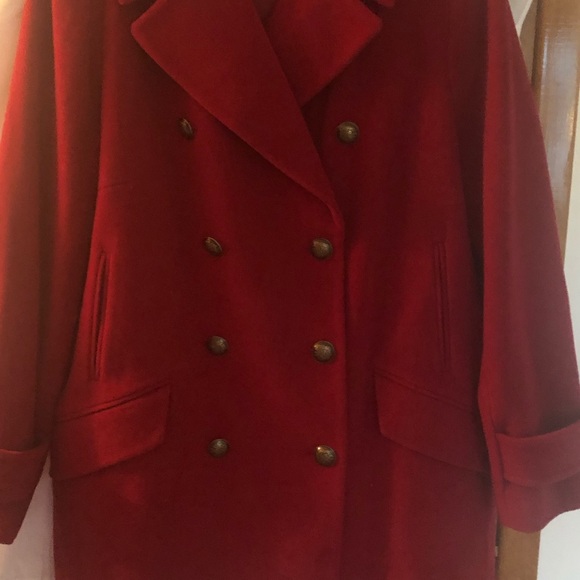 Women’s Red Larry Levine coat - Picture 2 of 10
